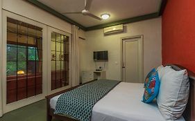 Saffronstays Ambe Moha, Karjat